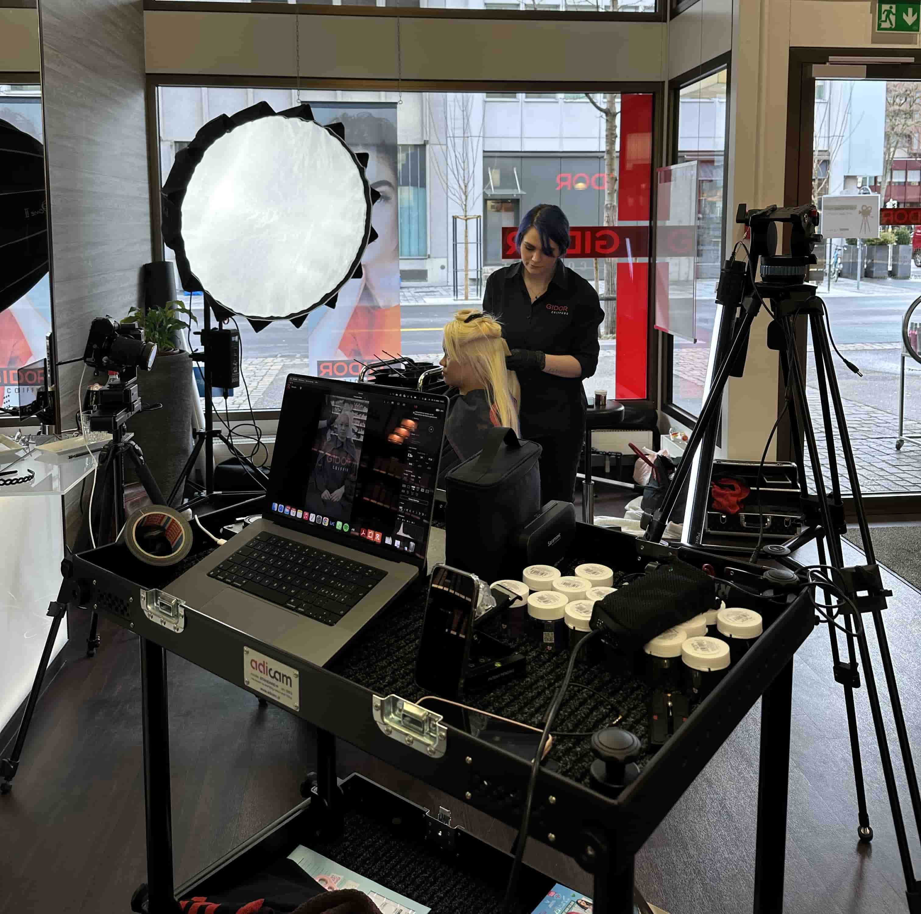 Gidor Case behinde the scenes