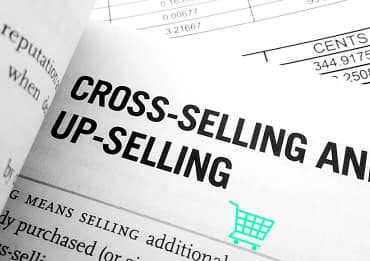 Kundenwert-Boost Cross-Selling und Up-Selling im B2B
