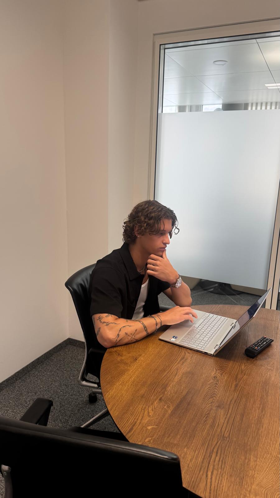 WhatsApp Image 2025-08-13 at 16.58.09